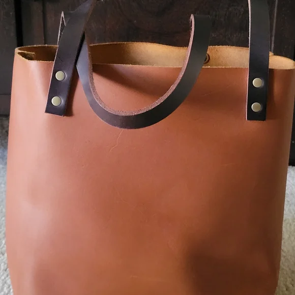 Portland Leather Brown Tote with Dark Handles Medium Size - Picture 4 of 8